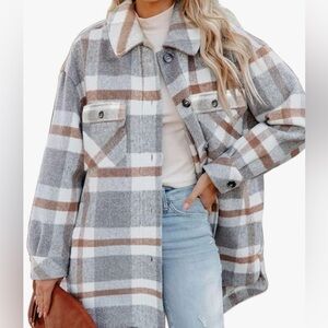 Plaid Gray and Brown women’s thick flannel. Could be worn as a jacket 🧥